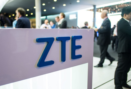 El ZTE ZMax Pro asoma antes de su anuncio oficial, con sus 6 pulgadas y lector de huellas