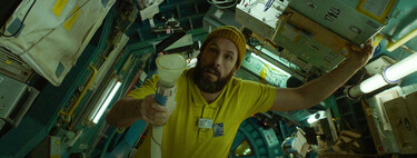 Adam Sandler se hace con nuestro corazón en la película de ciencia ficción más íntima y conmovedora del año en Netflix. Crítica de El astronauta (Spaceman)