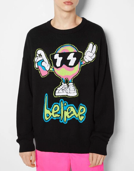 La Explosividad De Los Tonos Neon Se Apodera De Lo Nuevo De Bershka Y Las Sudaderas Son Las Primeras En Lucir Estos Estallidos De Color