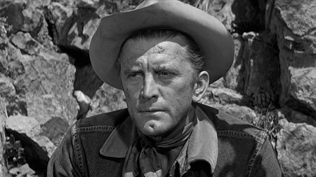 Los Valientes Andan Solos 1962 Kirk Douglas
