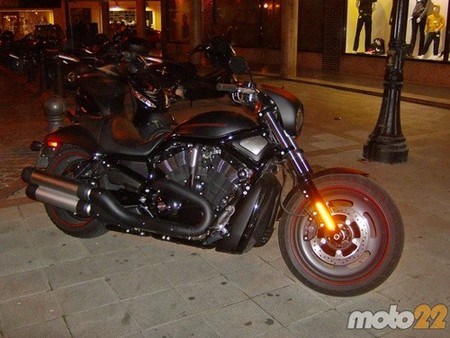 Harley-Davidson VRSCDX Night Rod Special