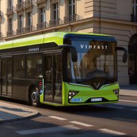 La marca vietnamita que hace el peor coche del mundo viene a Europa. Como no vende sus coches, va a probar suerte con los autobuses