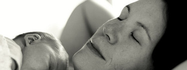 ¿Qué le sucede a la mente después de dar a luz? El estado emocional de la madre tras el parto