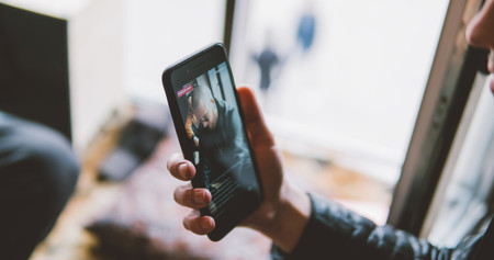 En esta web puedes usar plantillas para crear historias de Instagram más bonitas