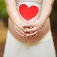 Una mala salud cardiaca de la madre antes del embarazo está relacionada con complicaciones durante la gestación y el parto