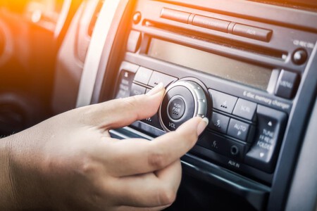 Car Audio Image