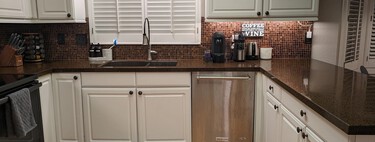 Esta cocina triste y feucha de los años 90 necesitaba una reforma: así fue su transformación por menos de 400 euros 