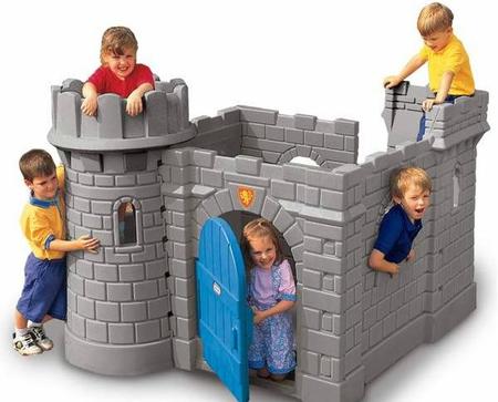 Nada de cabañas: ¡a jugar en un castillo!