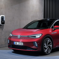 ¡Alto voltaje! Ya está aquí el Volkswagen ID.5 GTX: con 300 CV, este SUV eléctrico es el más prestacional de la familia ID 