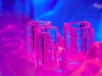 Abre el bar de hielo más grande en la Patagonia 