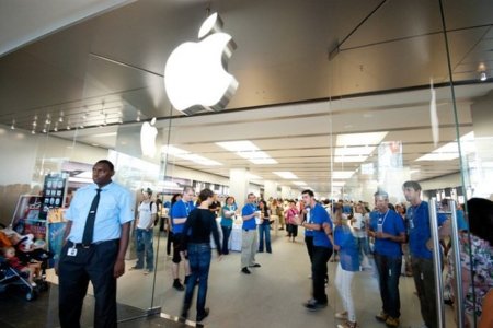 Apple Store La maquinista