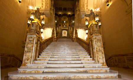 Escalera Cuartel Armada