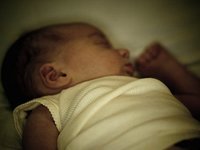 Unos padres ex-toxicómanos indemnizados porque se dio a su hijo en adopción