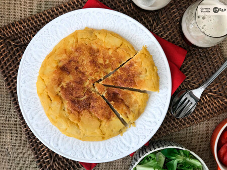 Tortilla de patatas vegana, una receta sin huevo más que sorprendente