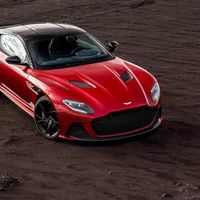 Filtradas las primeras fotos del Aston Martin DBS Superleggera y su V12 biturbo de 725 CV