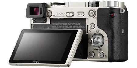 Sony Alpha 6000 2