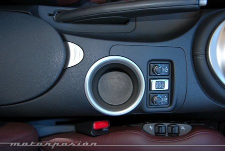 Nissan 370Z Roadster