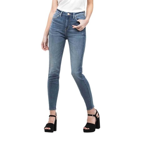 Vaqueros Lee para chica a precio de Primark en Amazon: desde 13,44 euros