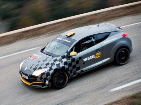 Renault podría estar pensando en su vuelta a los rallyes