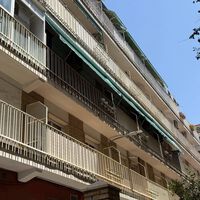 Barandillas de balcones y terrazas: qué dice la LPH y quién debe pagar su reparación, ¿el propietario o la comunidad de vecinos?