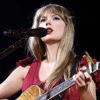 "Ni siquiera puedo creer que te atrevas a preguntarlo". Que Taylor Swift vaya a estar en Deadpool & Lobezno como Dazzler es un rumor que su director prefiere ignorar