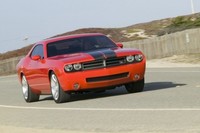 El Dodge Challenger SRT8 ya tiene precio: 37.995 dólares