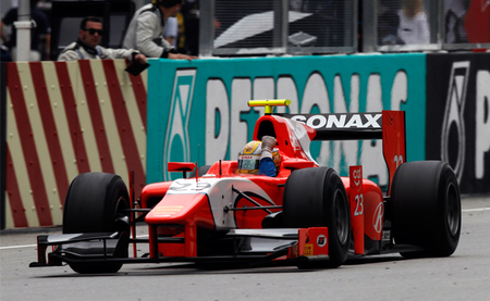 Luiz Razia y James Calado se reparten las victorias en la primera ronda de la GP2 2012