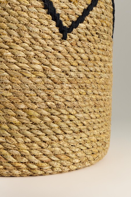 Cesta alta detalle 28 x 27 cm