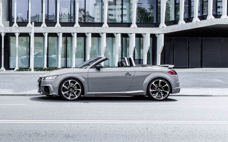 Audi TT RS Roadster