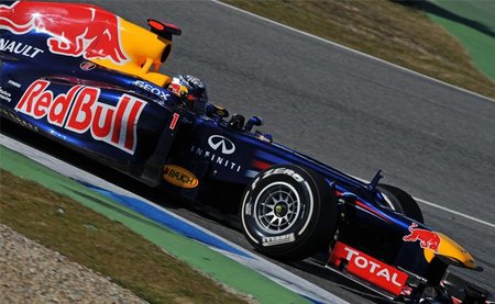 Stirling Moss compara a Sebastian Vettel con Juan Manuel Fangio