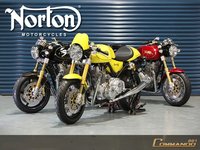 Norton Commando 961 SE, el vídeo promocional con todo el estilo revival posible