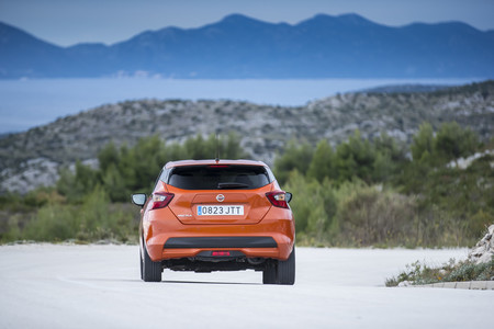 Nissan Micra 2017 460