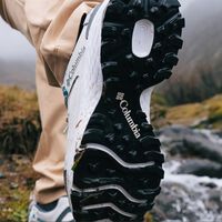 Columbia vuelve a hacerlo y rebaja las zapatillas resistentes e impermeables que son ideales para salir de ruta