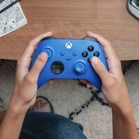 El rebajón histórico del mando de Xbox me confirma algo que ya sabía: nunca tengo (ni tendré) suficientes en mi setup 