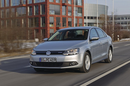 Volkswagen Jetta Hybrid, a la venta en España desde 30.440 euros