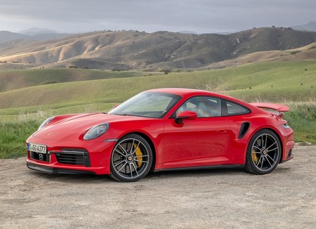 Porsche nos enseña cómo sacar buenas fotos de coches con nuestro celular