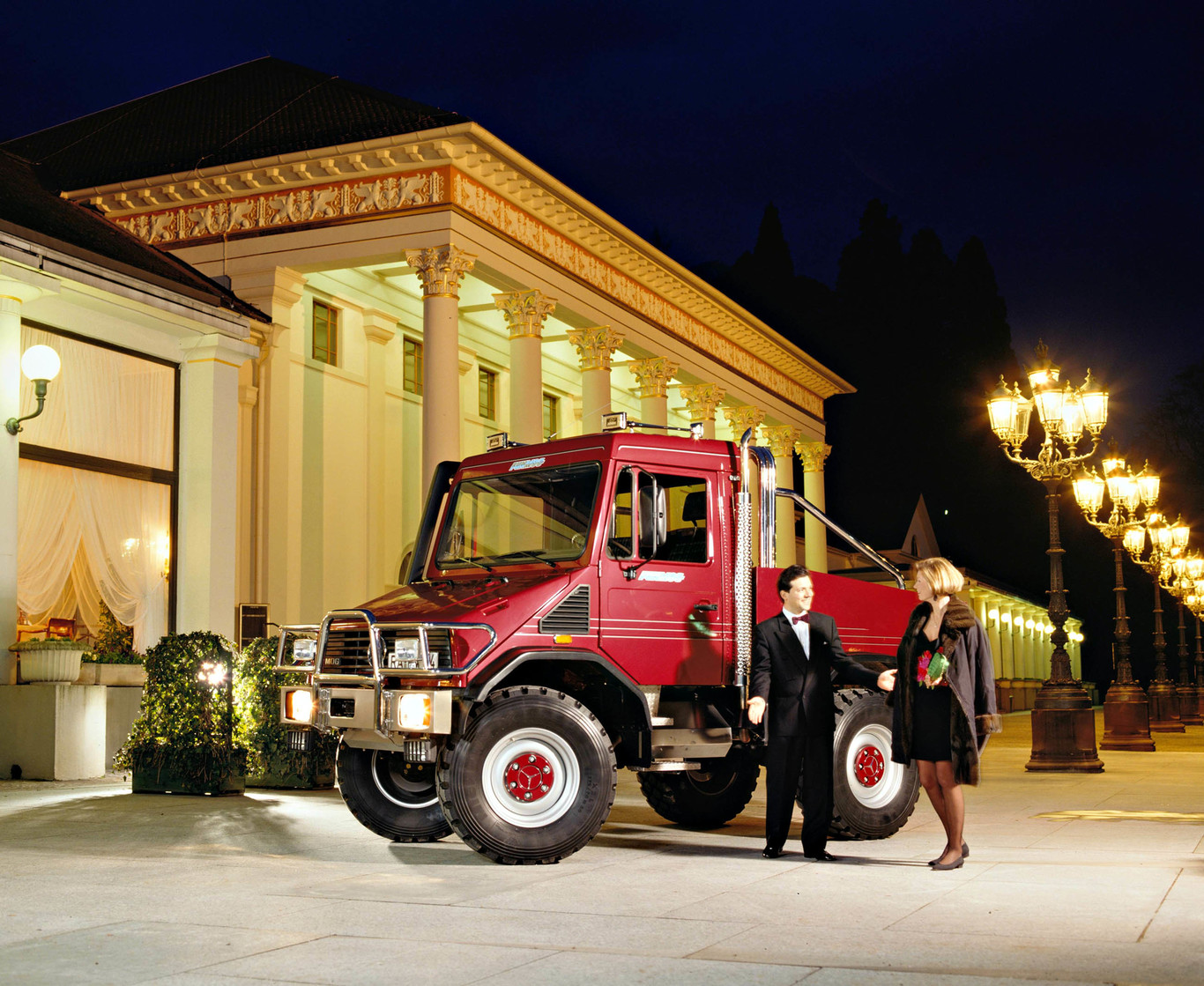 Cuánto más bestia, mejor: Mercedes-Benz Funmog, el enorme e industrial Unimog pensado para salir de marcha
