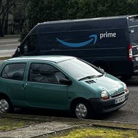 "Es más lucrativo que vender coches nuevos". Los clásicos de los 90 se están vendiendo como churros en EEUU: hace un lustro se importaban menos de 300 al año, hoy casi 20.000