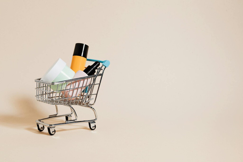 Estos productos para limpiar tu casa sobran en tu carro de la compra. Puedes ahorrar dinero usando remedios caseros