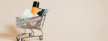 Estos productos para limpiar tu casa sobran en tu carro de la compra. Puedes ahorrar dinero usando remedios caseros