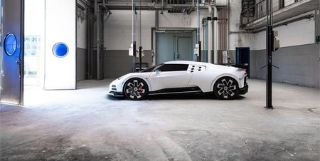 Bugatti Centodieci 4