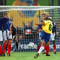 La falta de Roberto Carlos de 1997 es mucho más que el mejor gol de la historia del fútbol, también puede explicar un viaje espacial de la NASA