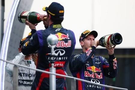Sebastian Vettel pide disculpas a los trabajadores de Red Bull