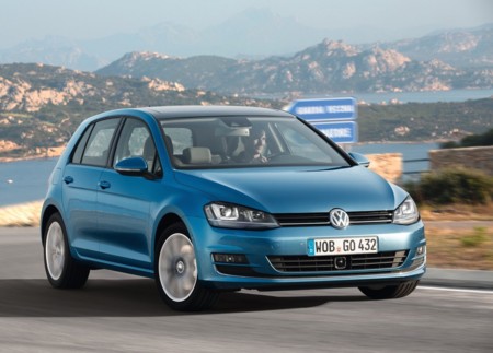 ¡Problema resuelto! Volkswagen reanuda la producción de Golf y Passat