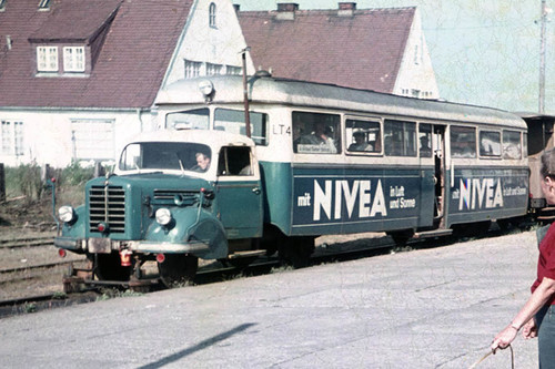 Borgward, el camión que tiró de un tren durante dos décadas en la isla de Sylt