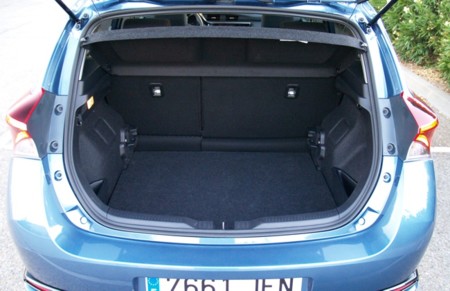 Toyota Auris 120t 17