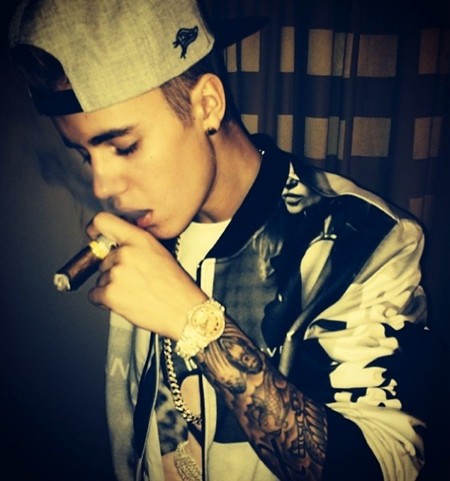 Para Justin Bieber es mejor pechote conocido que pechazo por conocer