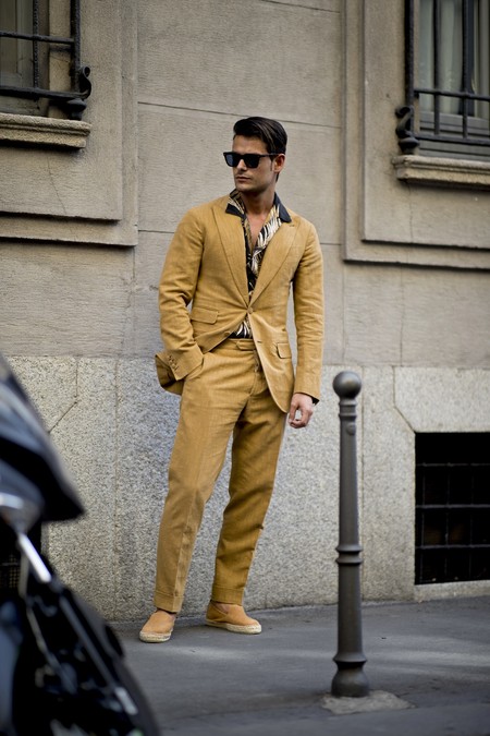 El mejor streetstyle de la semana: así se llevan los trajes en verano