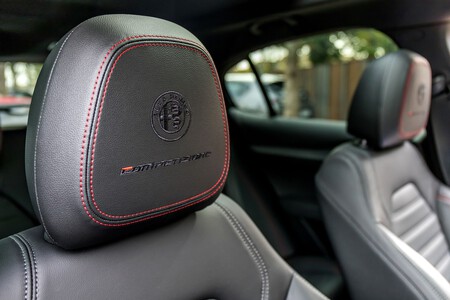 Alfa Romeo Stelvio 2023