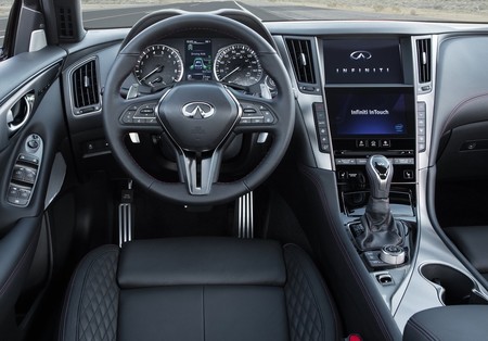 Infiniti Q50 2018 1600 24